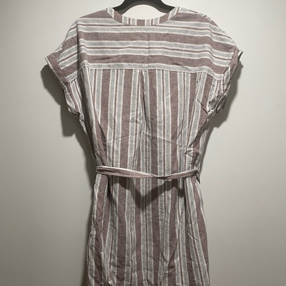 Reitman's Split Neck Henley Dress With Sash - Picture 6 of 8